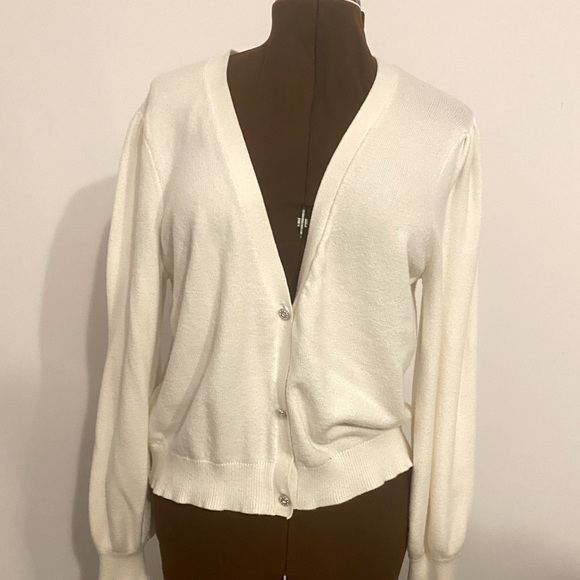 🤍JOE FRESH 🤍Cream Oversized sleeve cardigan and n XL with jewel buttons. - Picture 6 of 12
